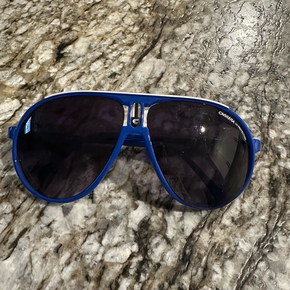 Men Carrera sunglasses